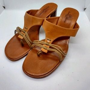 Tommy Bahama heel sandals 9.5